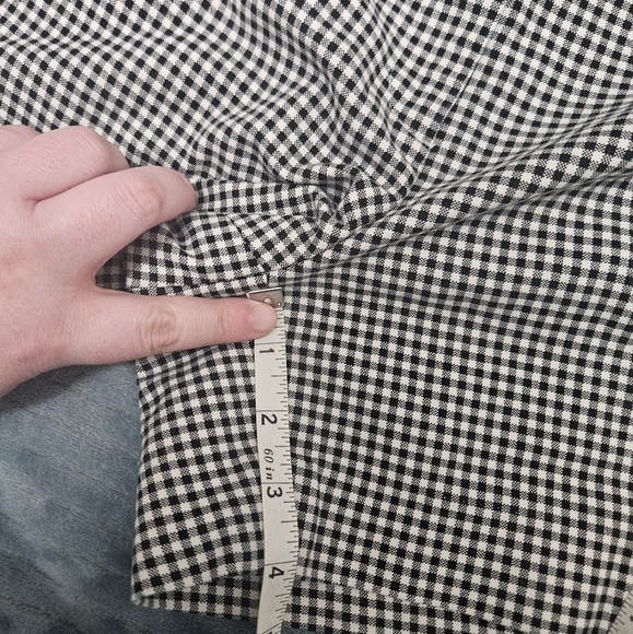 Michael Michael Kors Black And White Gingham Short! - Picture 6 of 6